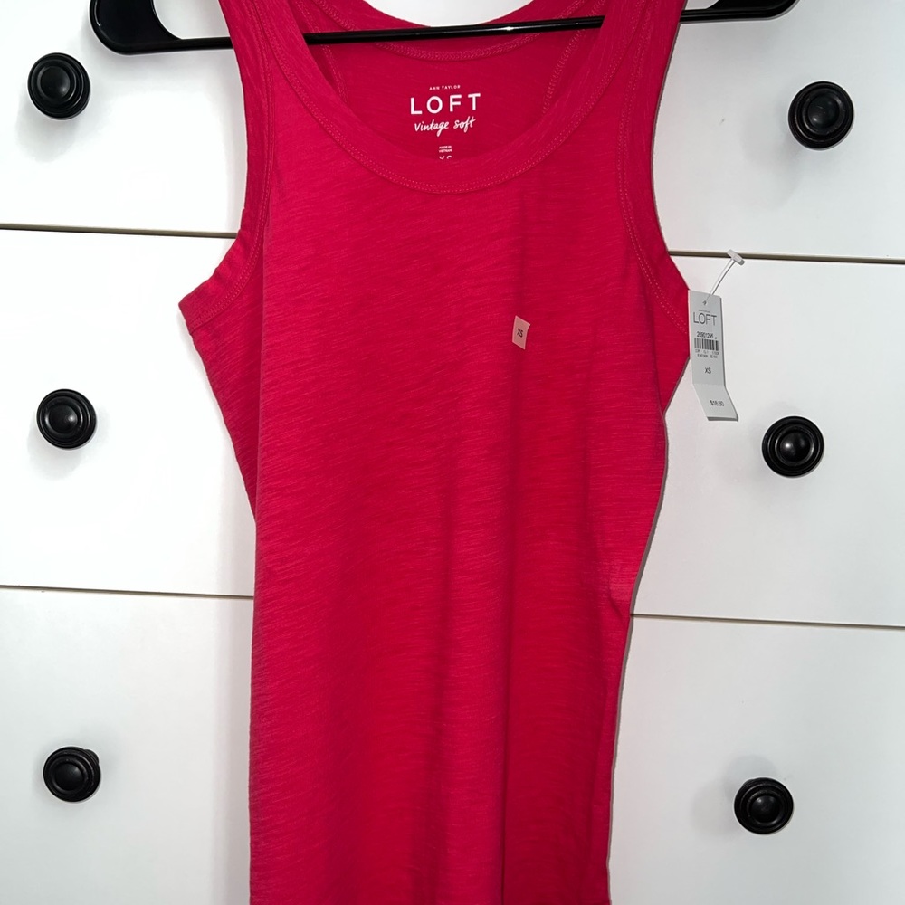 Red Ann Taylor Loft Tank Top